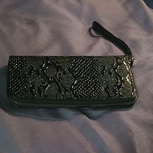 Faux Reptile Skin Leather Clutch Wallet